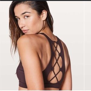 Lululemon sports bra